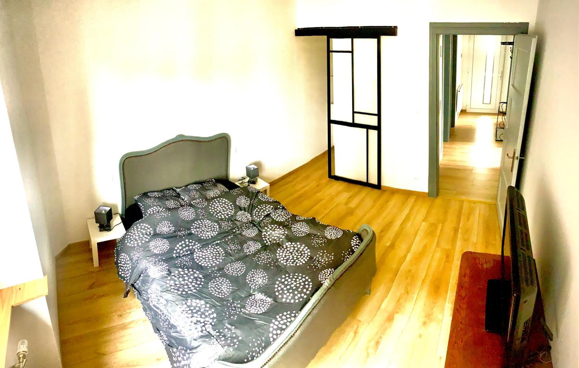 L Indemodable Renove Spacieux Et Lumineux Avec 2 Chambres Сарбур Екстериор снимка
